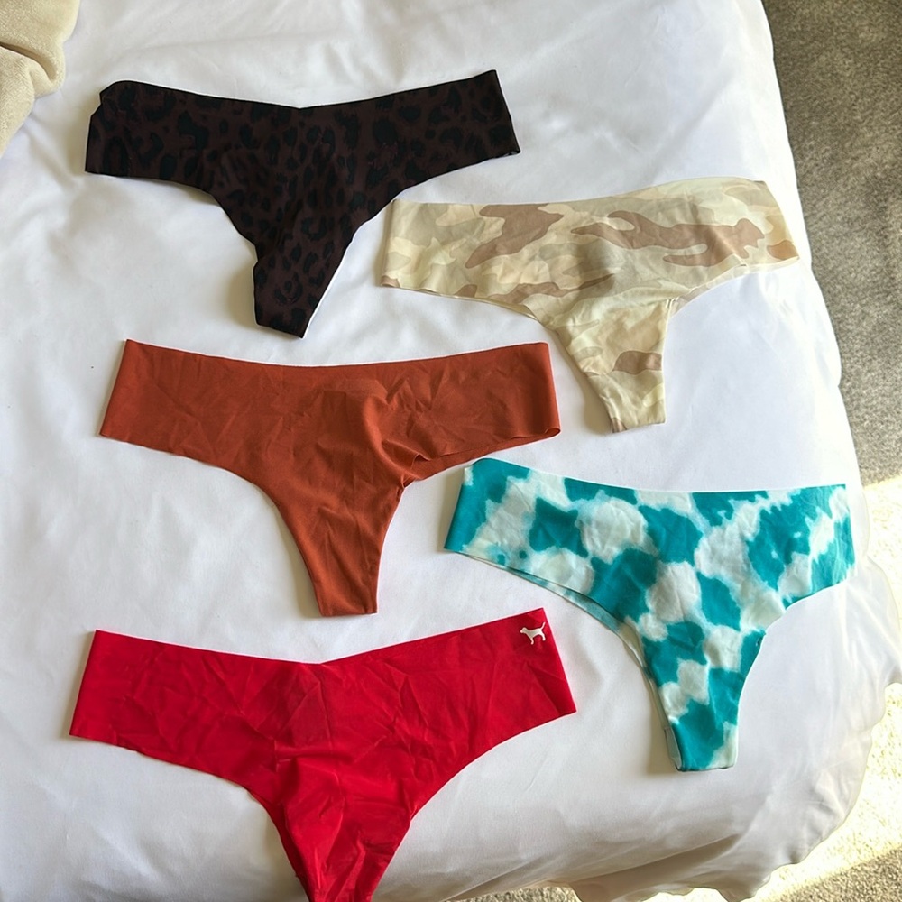 (5) Victoria’s Secret/PINK Thongs - brand new with tags